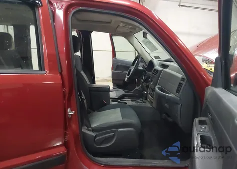 2010 Jeep Liberty Sport from USA, damaged, VIN 1J4PN2GK1AW136231